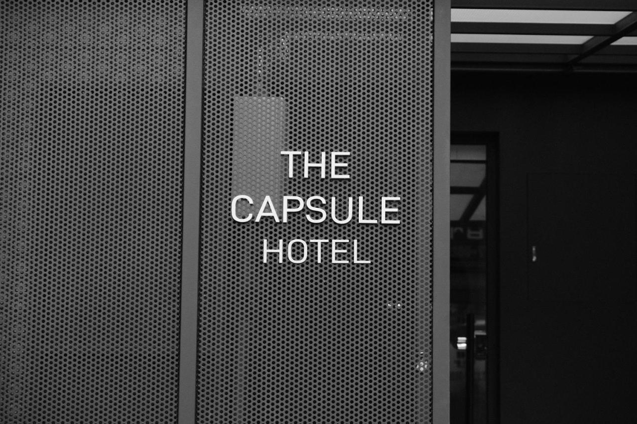 Хостел The Capsule Myeongdong Сеул Екстер'єр фото
